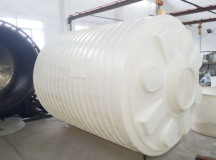 30噸塑料儲罐容器的質(zhì)量